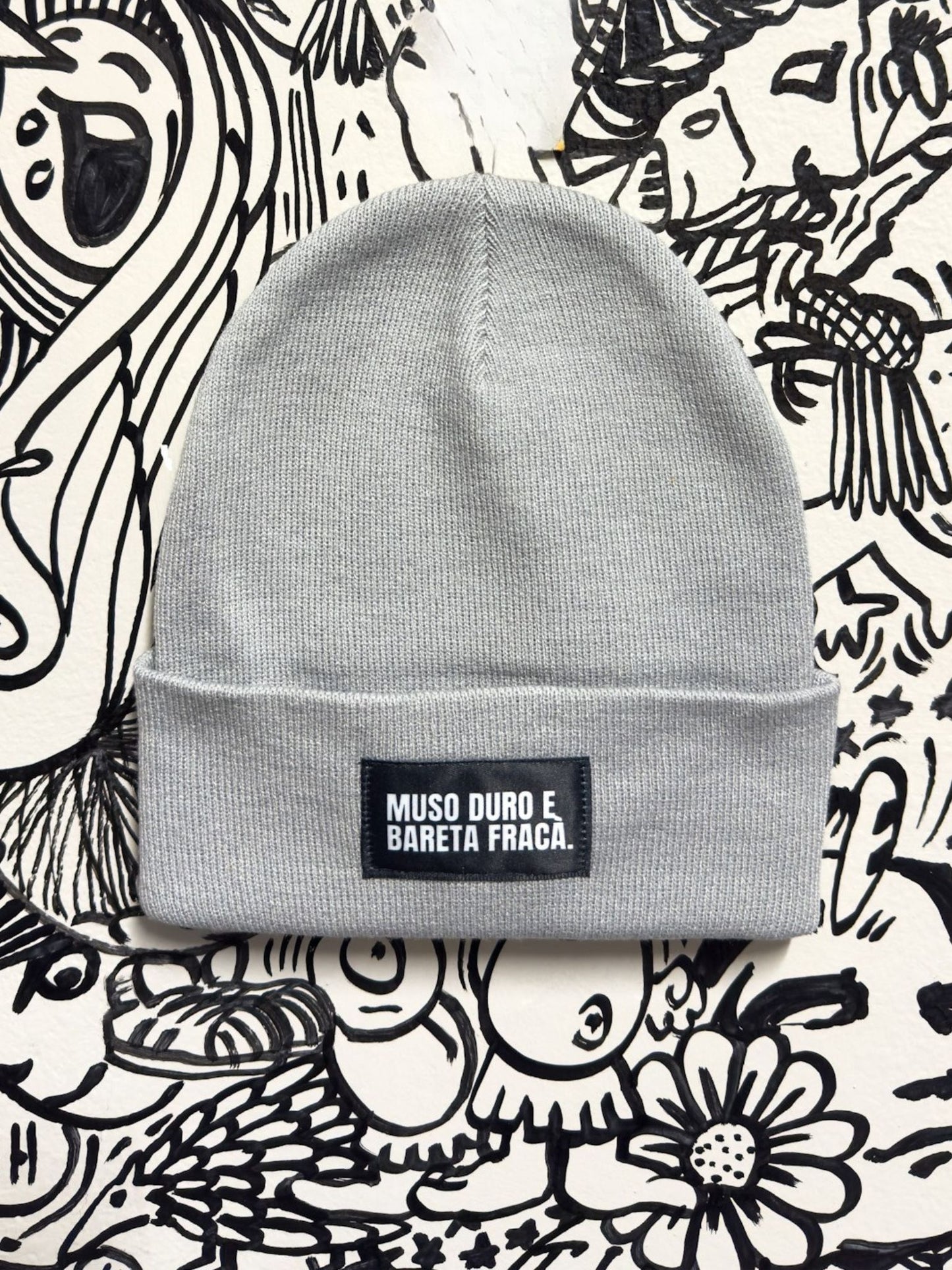 Cuffia MUSO DURO E BARETA FRACA'